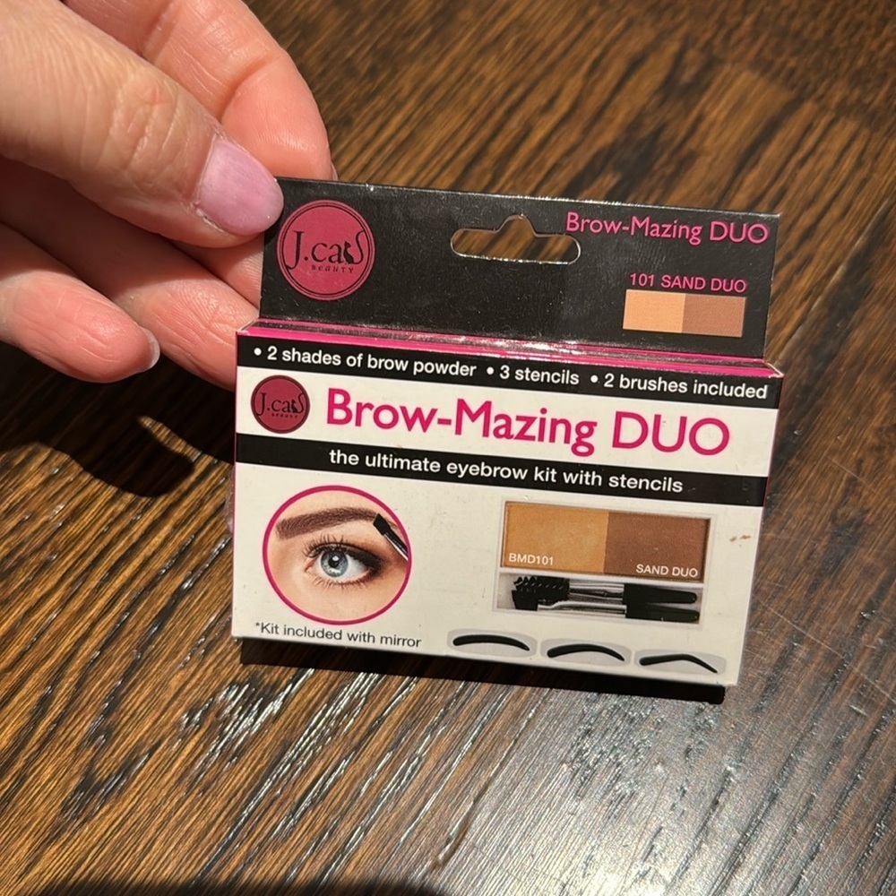 J Katz beauty brow, amazing duo 101 Sand duo